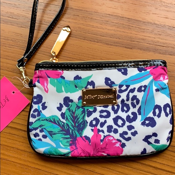 Betsey Johnson Handbags - Betsy Johnson Wristlet NEW